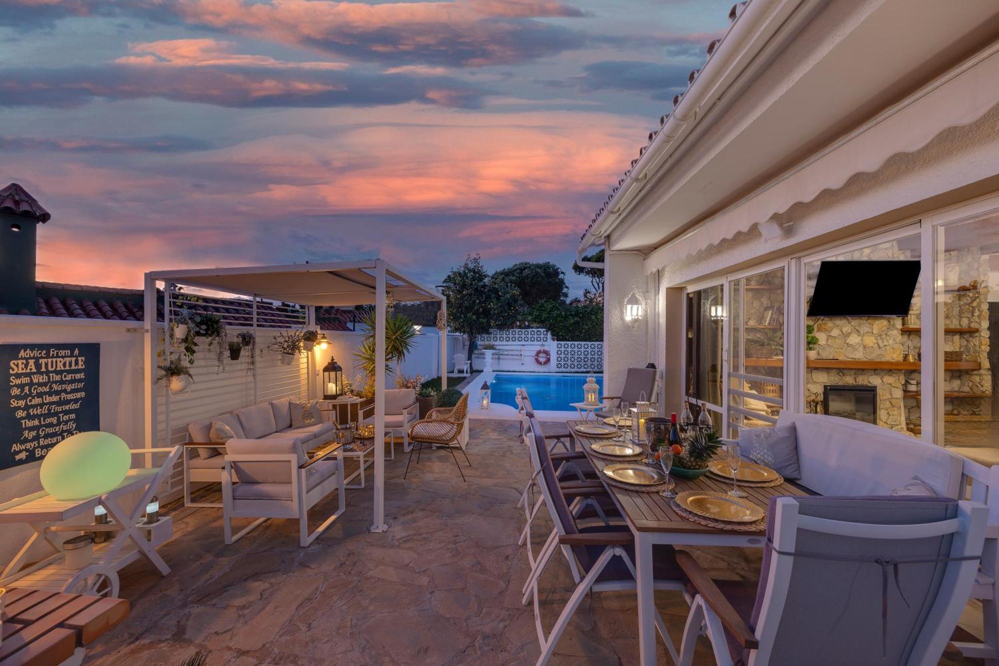 Villa Casacara Marbella Beachside Costabella -Spain Exterior photo